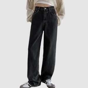 Baggy high waisted straight cut black denim pants